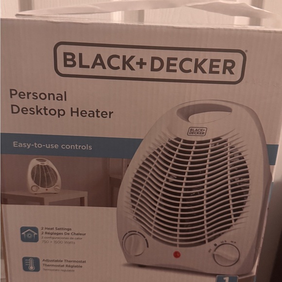 Black & Decker Compact Black Heater - Picture 2 of 2